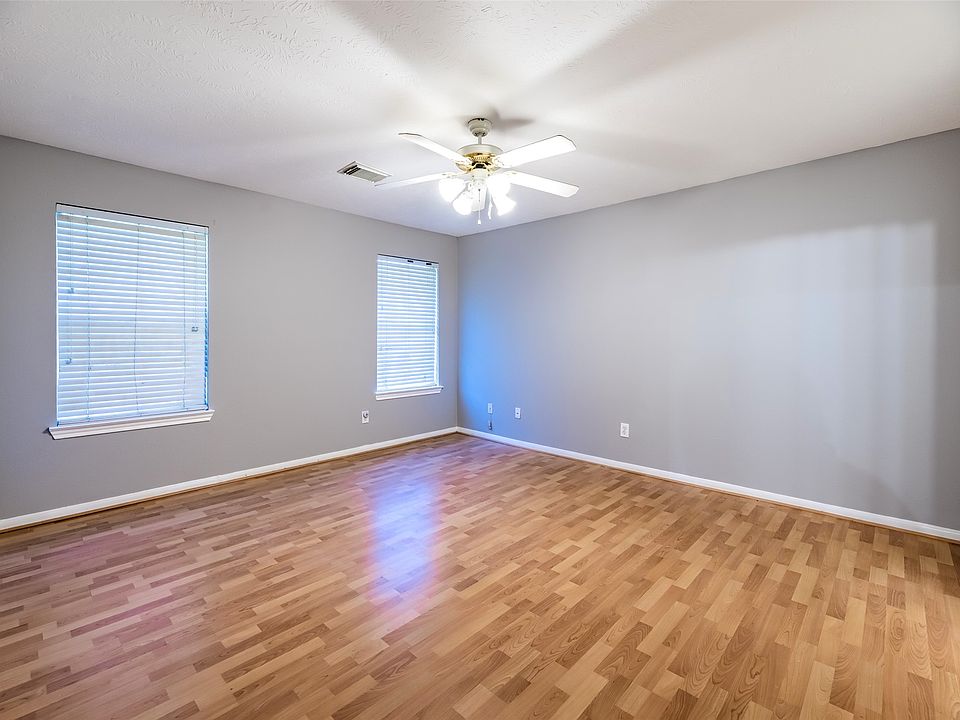 1st image of 26115 Cypresswood Dr #26115