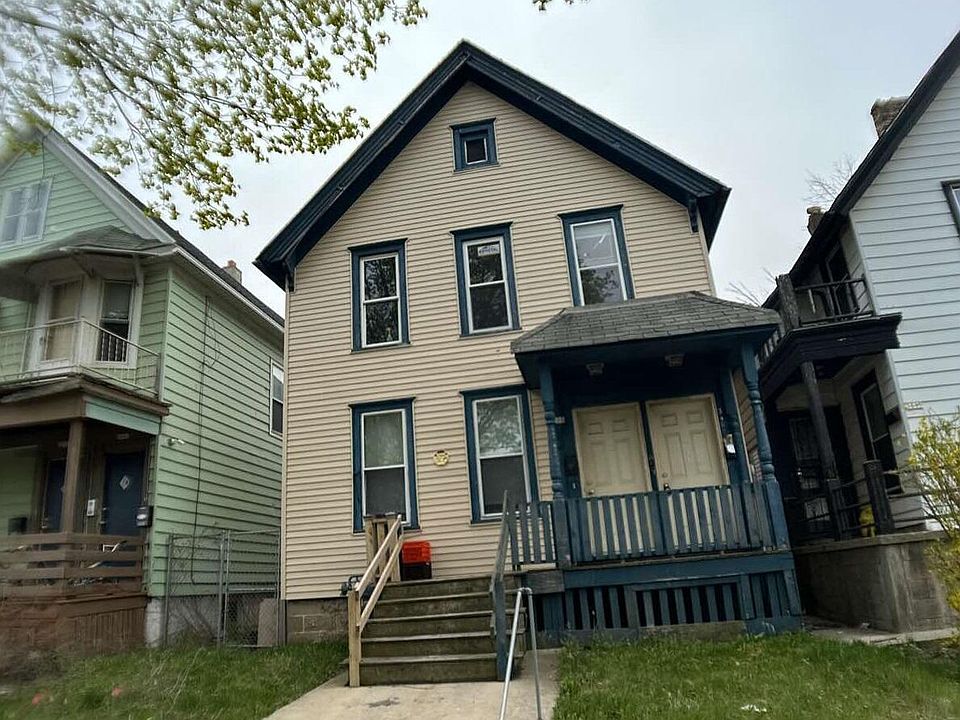 1st image of 3005 West Saint Paul AVENUE #3007
