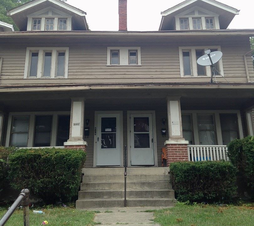 1st image of 819 Harvard Blvd