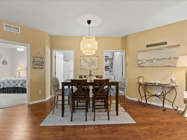 1210 Lands End Pkwy APT 414, Osage Beach, MO 65065