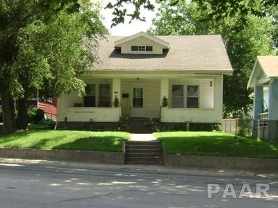 1106 Court St, Pekin, IL, 61554