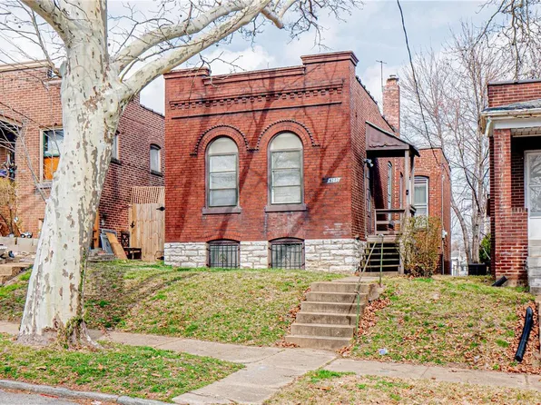 4249 Beck Ave, Saint Louis, MO 63116
