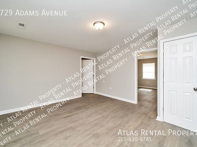 4729 Adams Ave — Photo 10