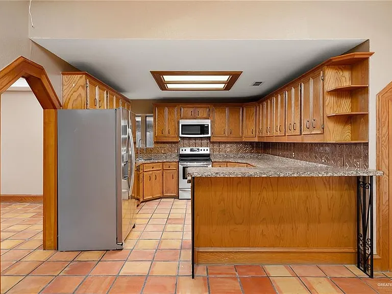 1606 Terrace Dr — Photo 6