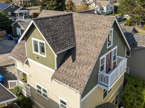 5907 40th Avenue SW #A, Seattle, WA 98136