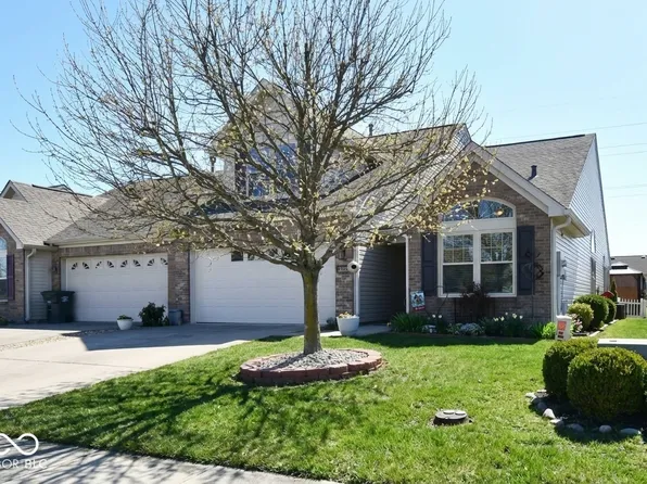3325 Eaton Mews Ct, Greenwood, IN 46143