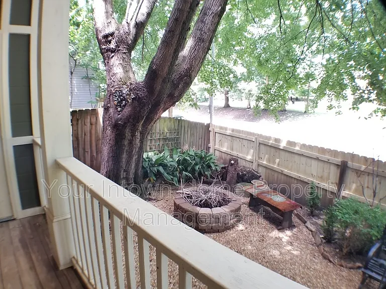 164 Fulton Way SE — Photo 20