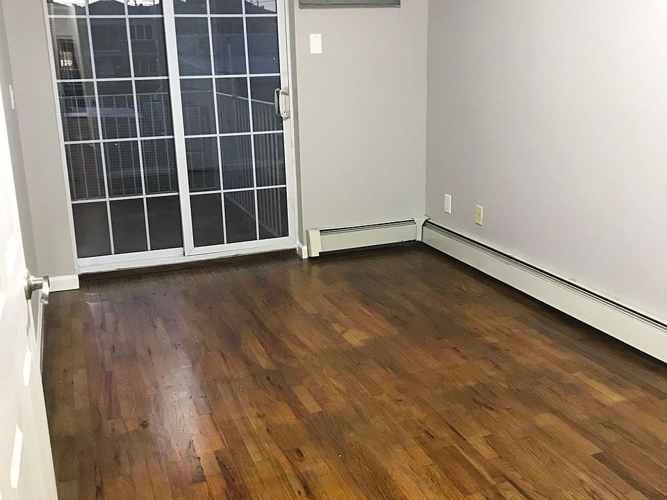 1st image of 182 Bay 47th St APT 1