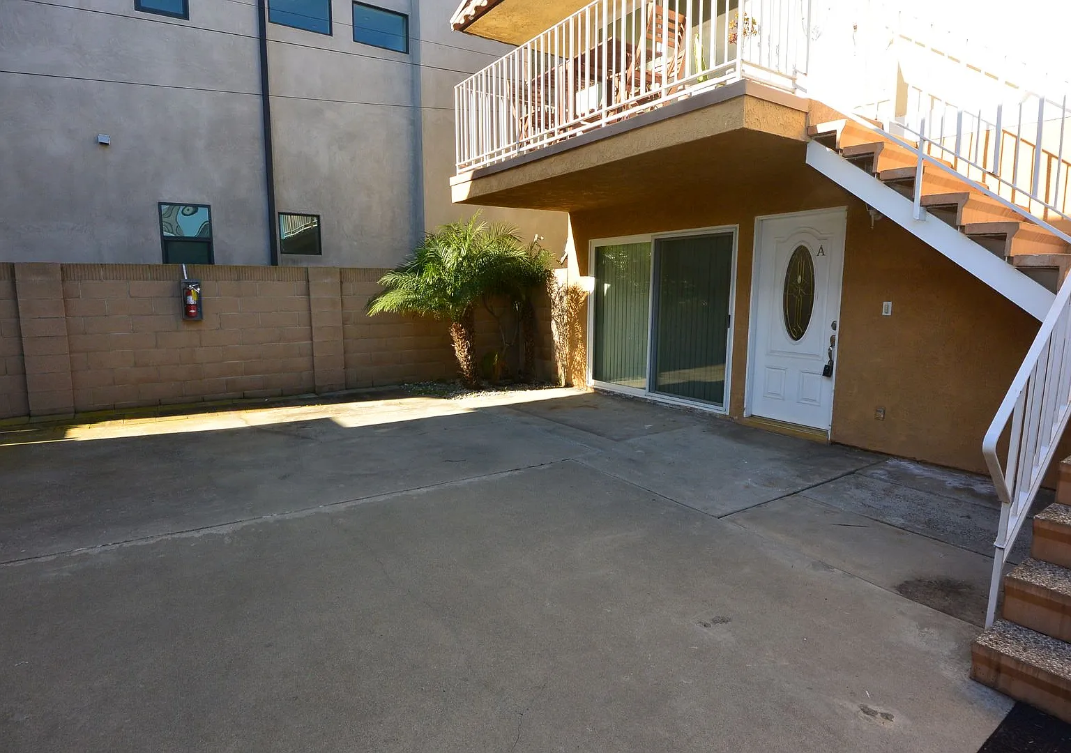 PAL1315 — Photo 2