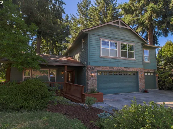 2673 Suncrest Ave, Eugene, OR 97405