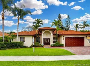 15762 SW 102nd St, Miami, FL 33196