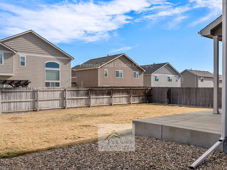 6105 Fiddle Way — Photo 35