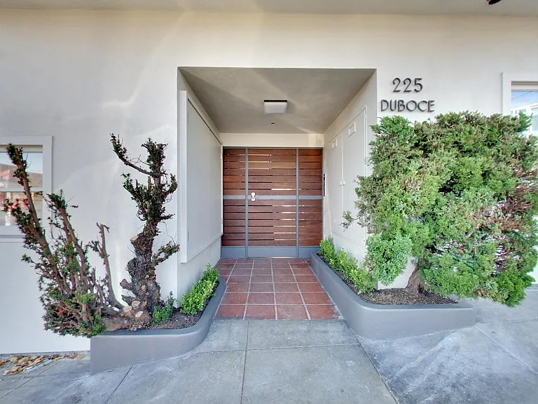 225 Duboce Ave #1 — Photo 5