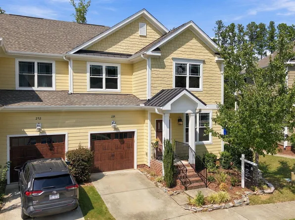 228 Lena Cir, Chapel Hill, NC 27516