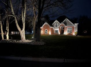 10346 Treeline Ct, Fishers, IN 46037