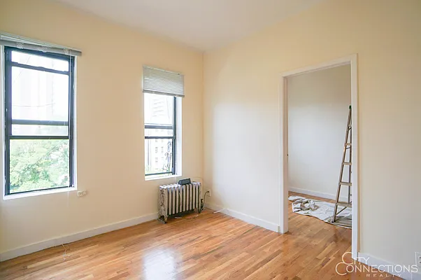 Rented by City Connections Realty | media 5