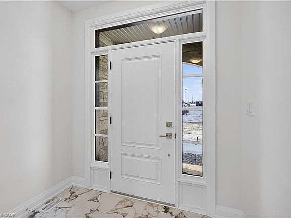 3rd image of 675 Victoria Rd N #12