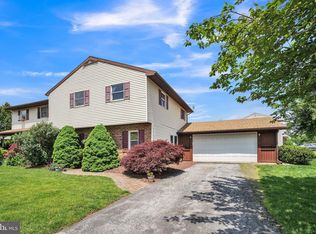371 Drew Ct, Birdsboro, PA 19508