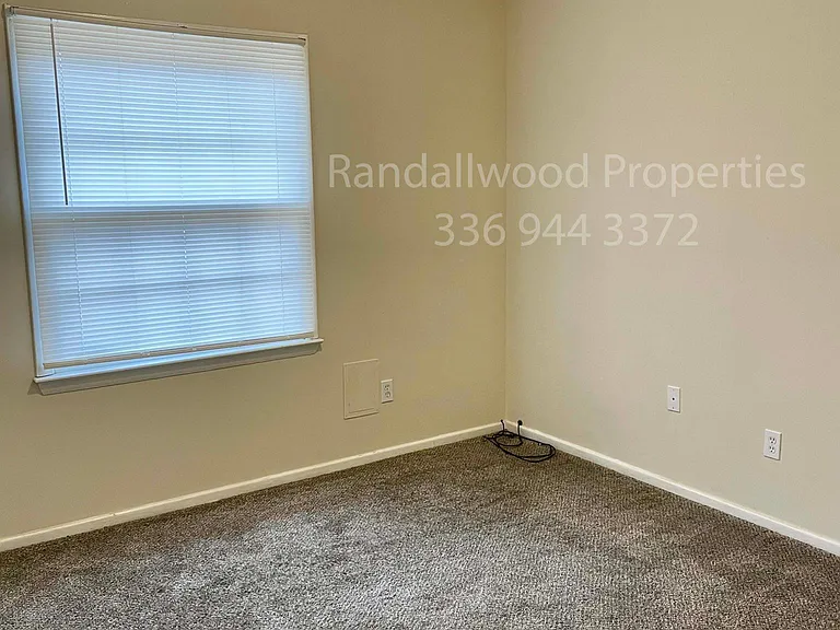 4218 S Jasmin Ct — Photo 9