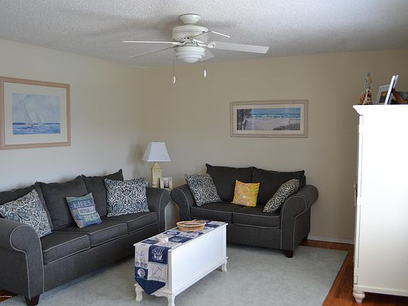 4th image of 310 Maryland Ave APT 12B