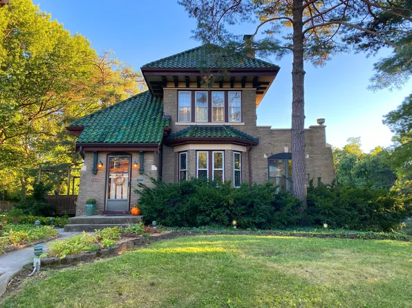 4411 Schulte Dr, Cincinnati, OH 45205