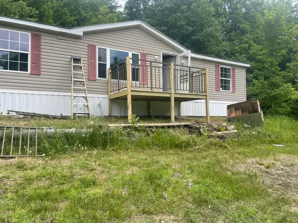 28 Barton Hill Ln, Witherbee, NY 12998