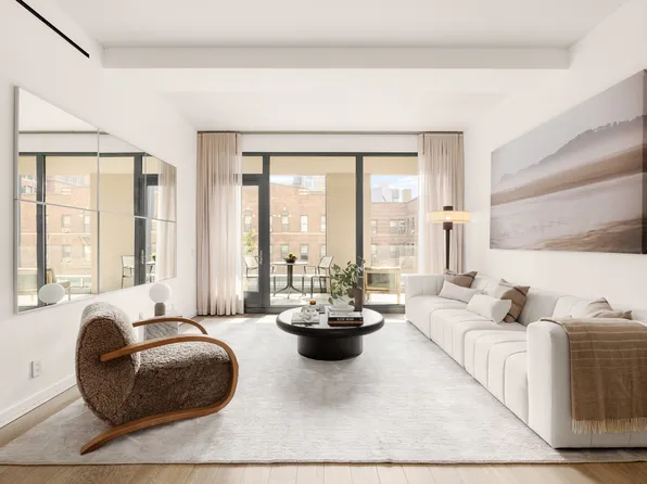 90 Lexington Avenue image 1 of 15