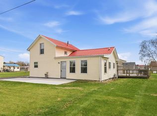 2425 South Oakhill Avenue, Janesville, WI 53546