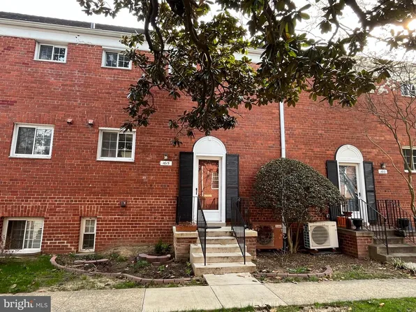 1615 Mount Eagle Pl #937, Alexandria, VA 22302