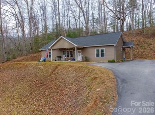 201 Woodhaven Est, Sylva, NC 28779