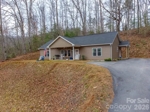 201 Woodhaven Est, Sylva, NC 28779