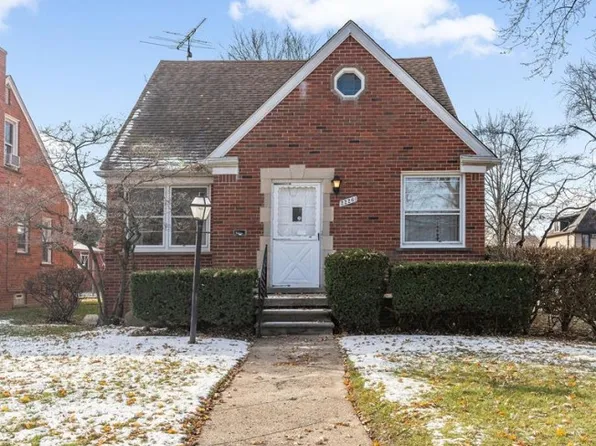 22261 Olmstead St, Dearborn, MI 48124