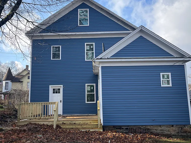 23 E Washington Ave — Photo 1