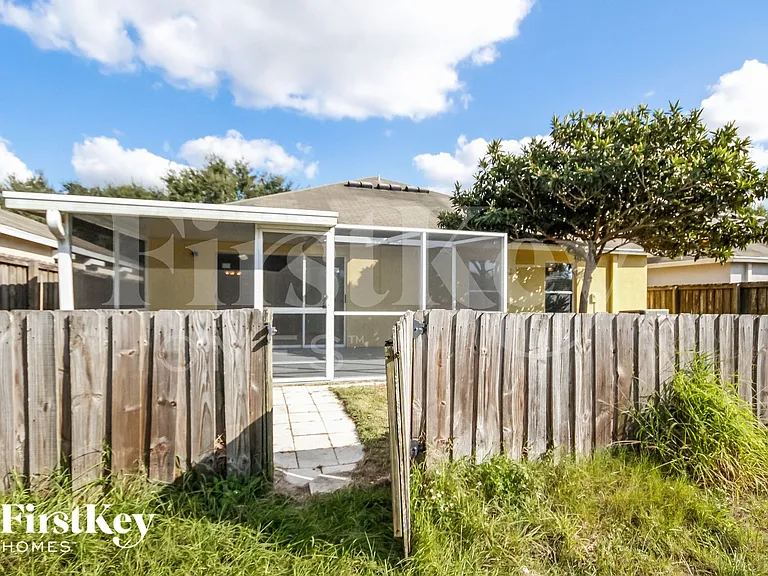 10214 Hunters Haven Blvd — Photo 15