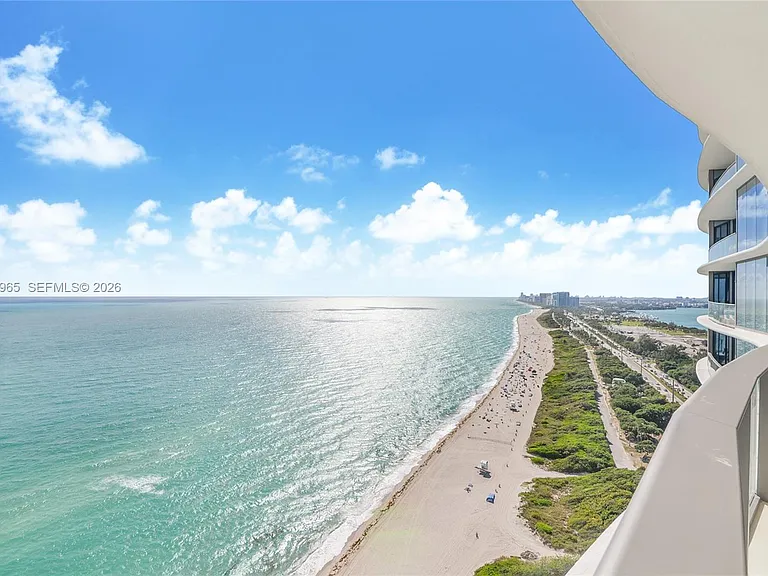 15701 Collins Ave #2302 — Photo 23