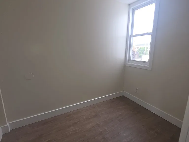 358-360 S Orange Ave #3L — Photo 5