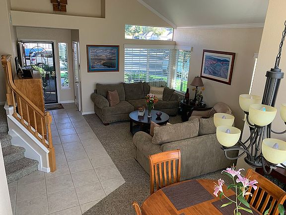 2nd image of 920 Jericho Ct