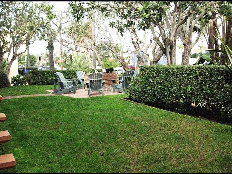 1739 Sunset Cliffs Blvd #4 — Photo 10