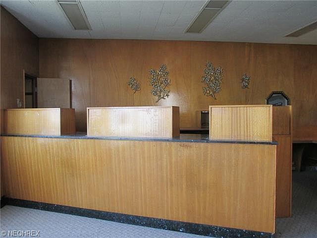 2nd image of 13840 Kauffman Ave