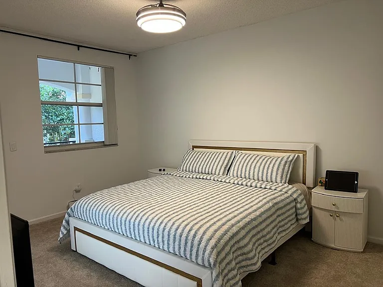 3205 NE 184th St #9304 — Photo 9