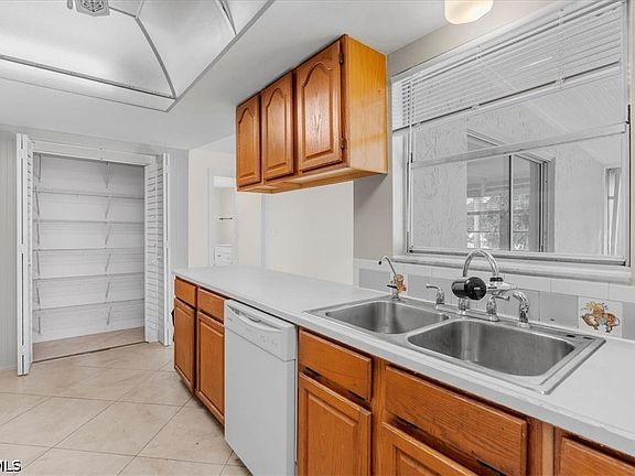 2nd image of 18 Calvin Ave