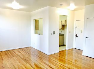 1547 President St #2C, Brooklyn, NY 11213