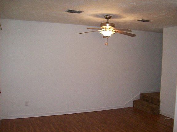 2nd image of 812 W Carolina St APT 7