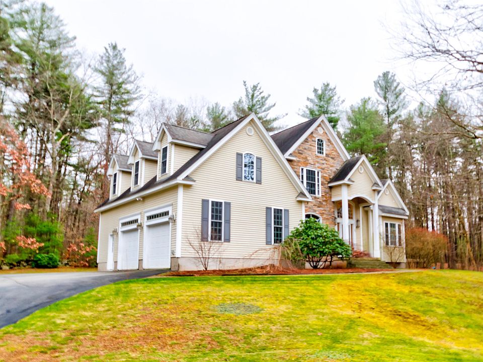56 Lawson Farm Road, Londonderry, NH 03053 Zillow