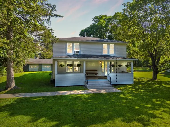 7 Etna Ln, Freeville, NY 13068