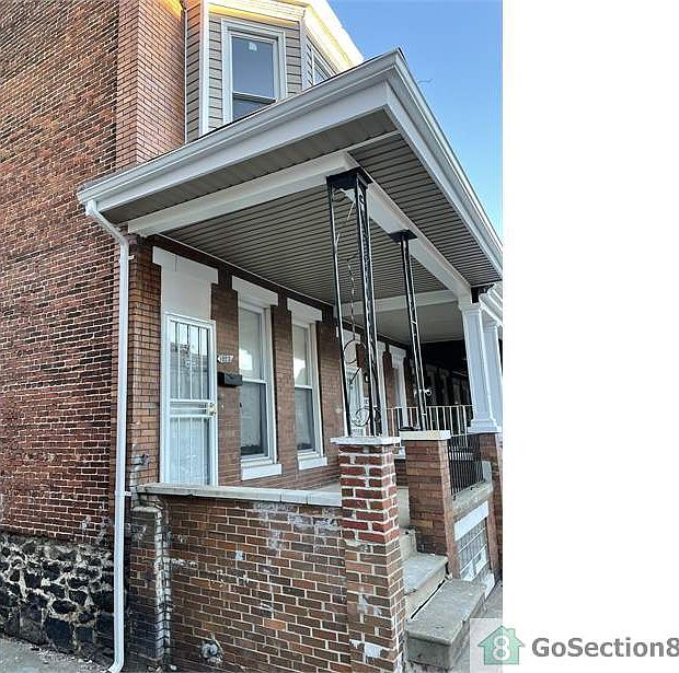 2nd image of 1823 Ruxton Ave