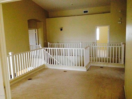 5th image of 513 W Pelican Dr