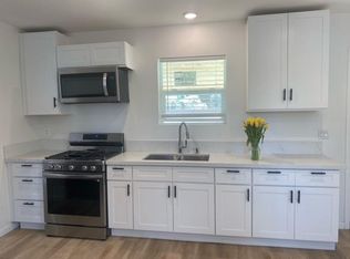 7737 Luxor St, Downey, CA 90241