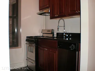 Rented by Living New York