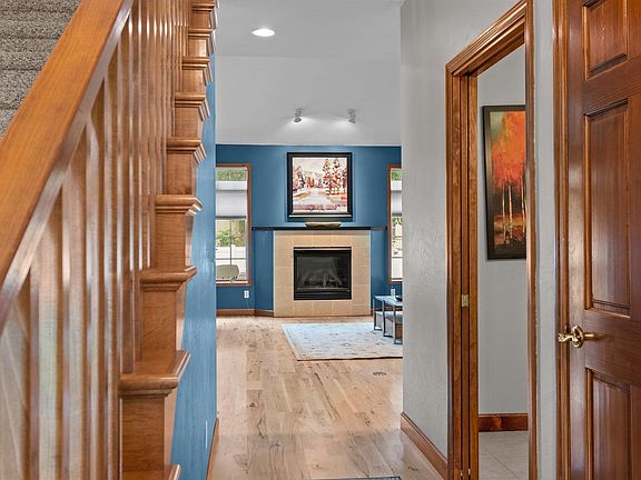 4th image of 3152 Savanna Way